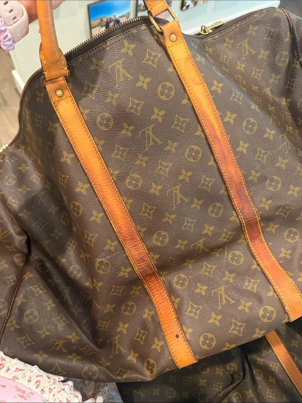 Louis Vuitton selling authentic